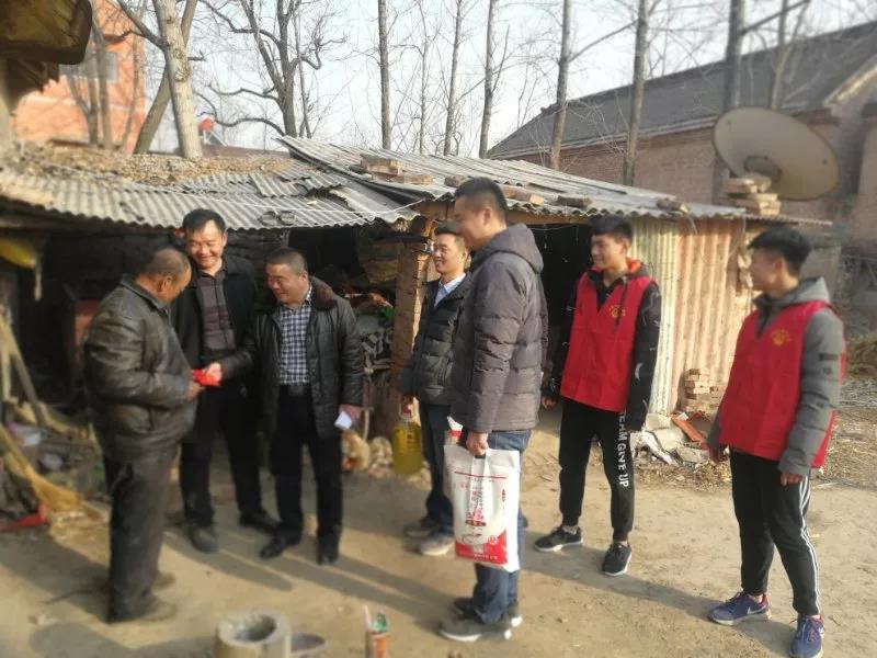 单县商会善行助家乡，爱心暖夕阳 