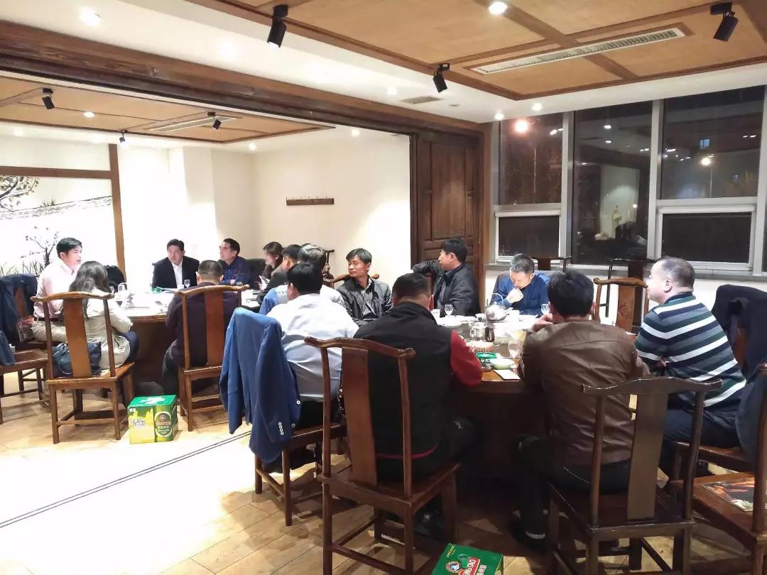 青岛单县商会召开会长办公会