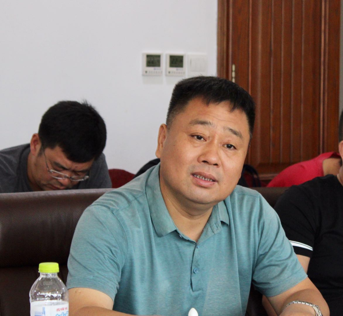 由单县县委县政府、工商联组织的"埠外单县部分商会党建和返乡创业座谈会"在青岛召开