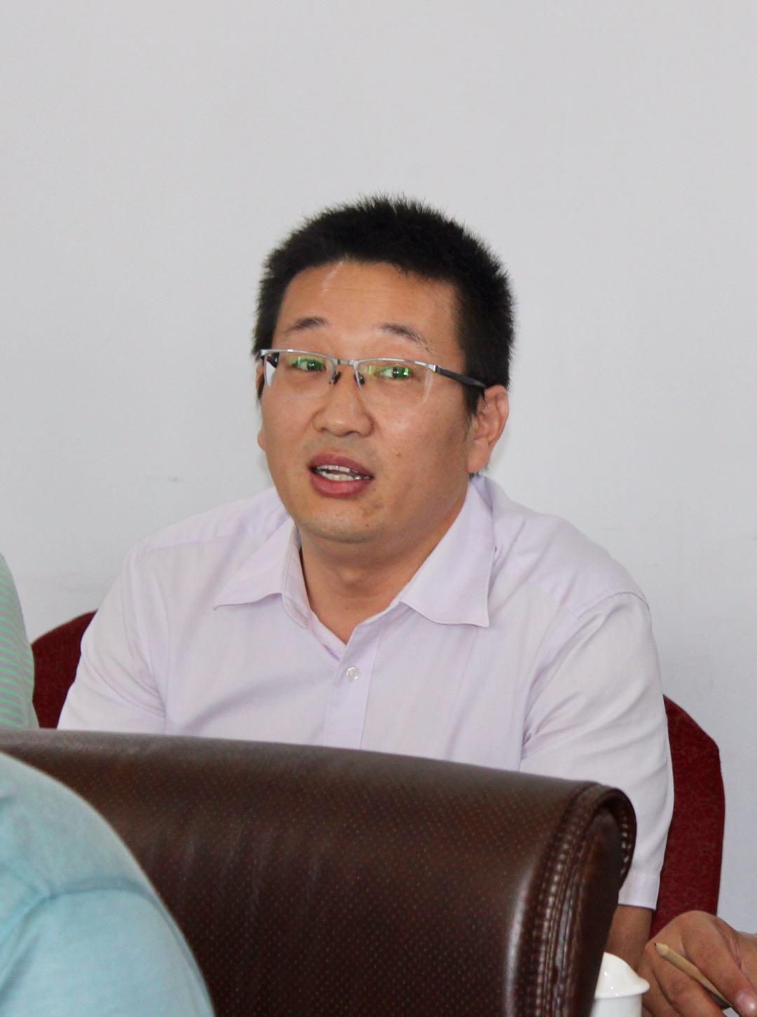 由单县县委县政府、工商联组织的"埠外单县部分商会党建和返乡创业座谈会"在青岛召开