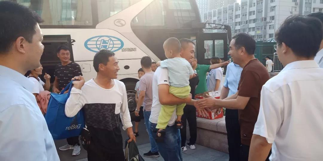 “天使阳光，全心救助”单县先天性心脏病患儿赴青岛治疗 