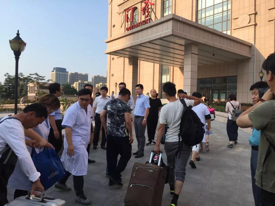 “天使阳光，全心救助”单县先天性心脏病患儿赴青岛治疗 